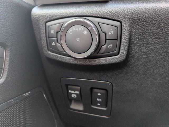 Used 2020 Ford F150 Lariat w/ Equipment Group 502A Luxury AWD/4WD image 26