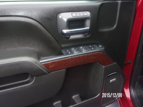 Used 2018 GMC Sierra 1500 SLT image 8