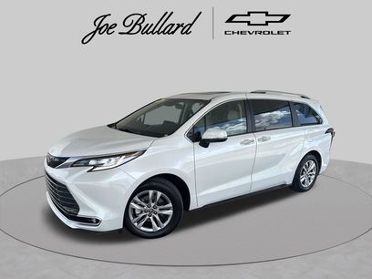 Used 2026 Toyota Sienna Limited