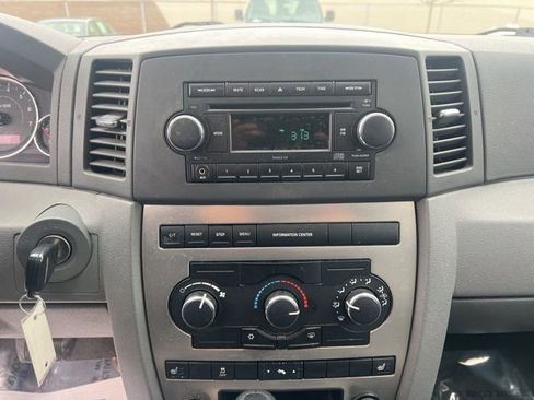 Used 2007 Jeep Grand Cherokee Laredo AWD/4WD image 19