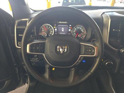 Used 2023 RAM 1500 Big Horn AWD/4WD image 9
