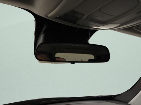 Used 2020 Jeep Renegade Sport image 24