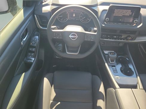 New 2026 Nissan Rogue SV image 10