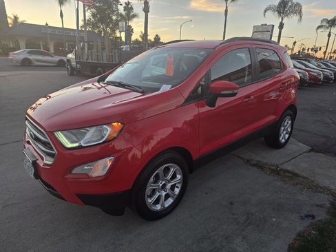 Used 2021 Ford EcoSport SE image 3
