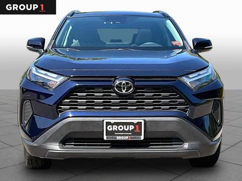 Used 2023 Toyota RAV4 XLE w/ Convenience Package AWD/4WD image 4