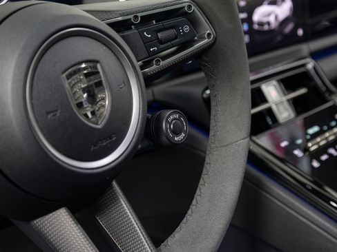 Certified 2025 Porsche Panamera Turbo S AWD/4WD image 19