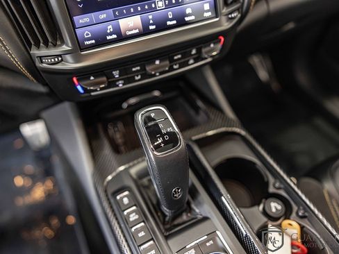 Used 2022 Maserati Levante F Tributo image 30