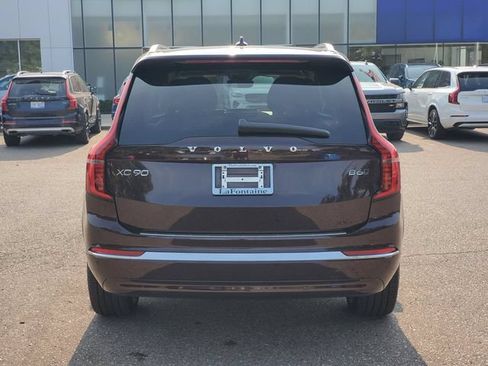 Certified 2025 Volvo XC90 B6 Ultra w/ Protection Package AWD/4WD image 5