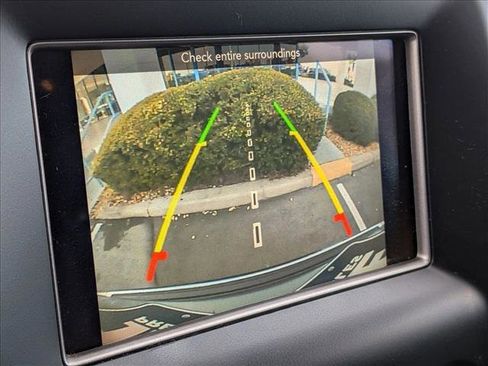 Used 2018 Jeep Grand Cherokee Limited image 13