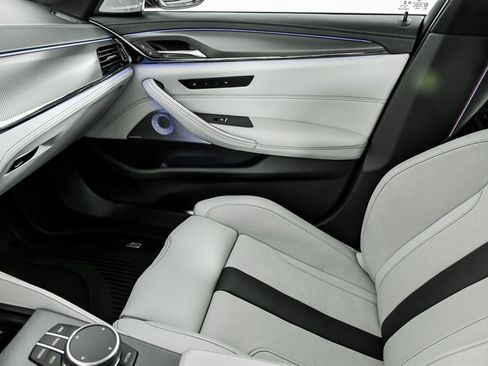 Used 2023 BMW M5 w/ Competition Package AWD/4WD image 34