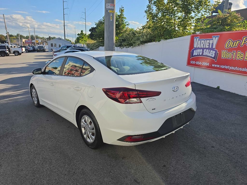 Used 2019 Hyundai Elantra SE FWD image 9