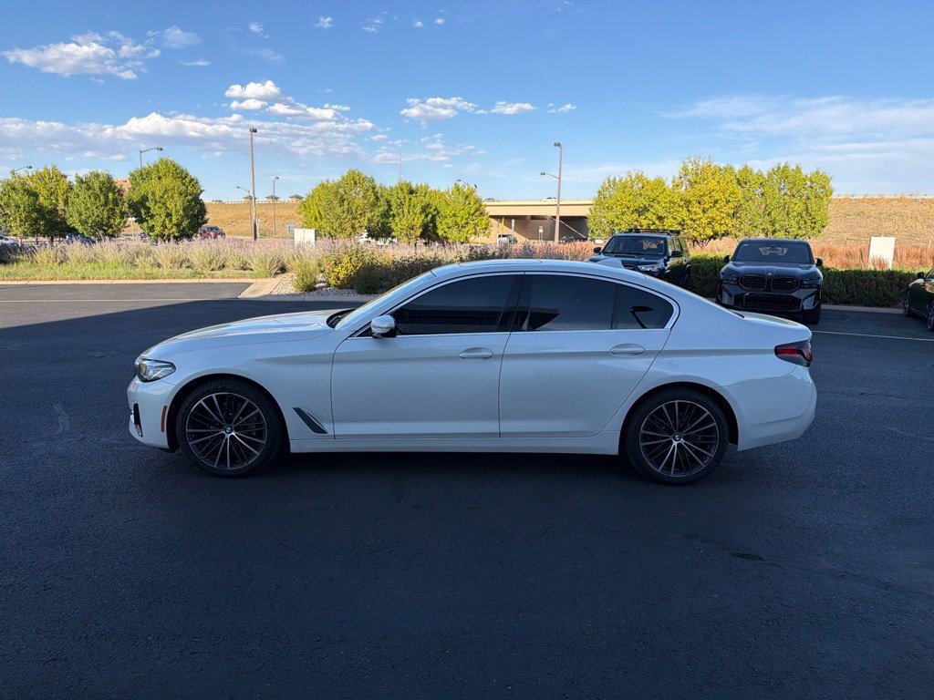 Used 2023 BMW 530i xDrive w/ Executive Package AWD/4WD image 2