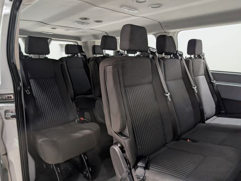 Used 2018 Ford Transit 350 XLT image 18