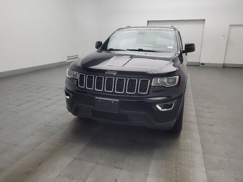 Used 2019 Jeep Grand Cherokee Laredo w/ Security & Convenience Group RWD image 15