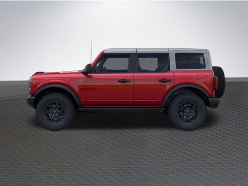 New 2026 Ford Bronco Badlands AWD/4WD image 3