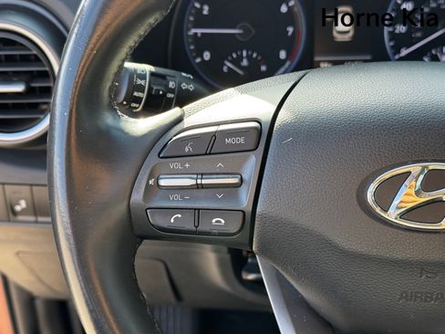 Used 2021 Hyundai Kona Limited w/ Cargo Package image 18
