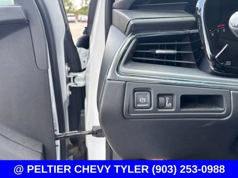Used 2019 Cadillac XT5 Luxury FWD image 14