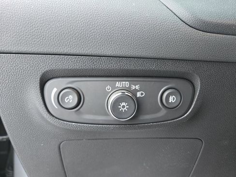 Used 2023 Buick Encore GX Select w/ Sport Touring Package image 23