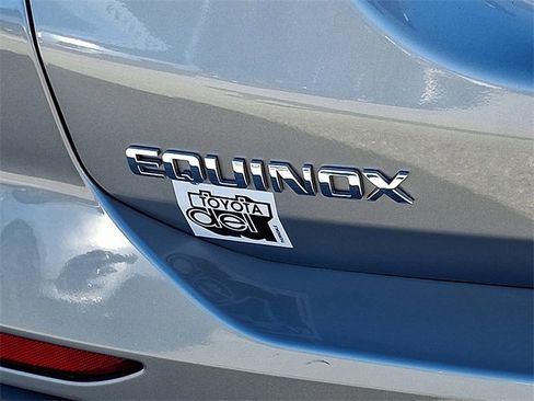 Used 2024 Chevrolet Equinox LT image 29