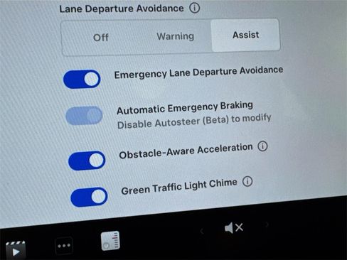 Used 2023 Tesla Model 3 Long Range image 28