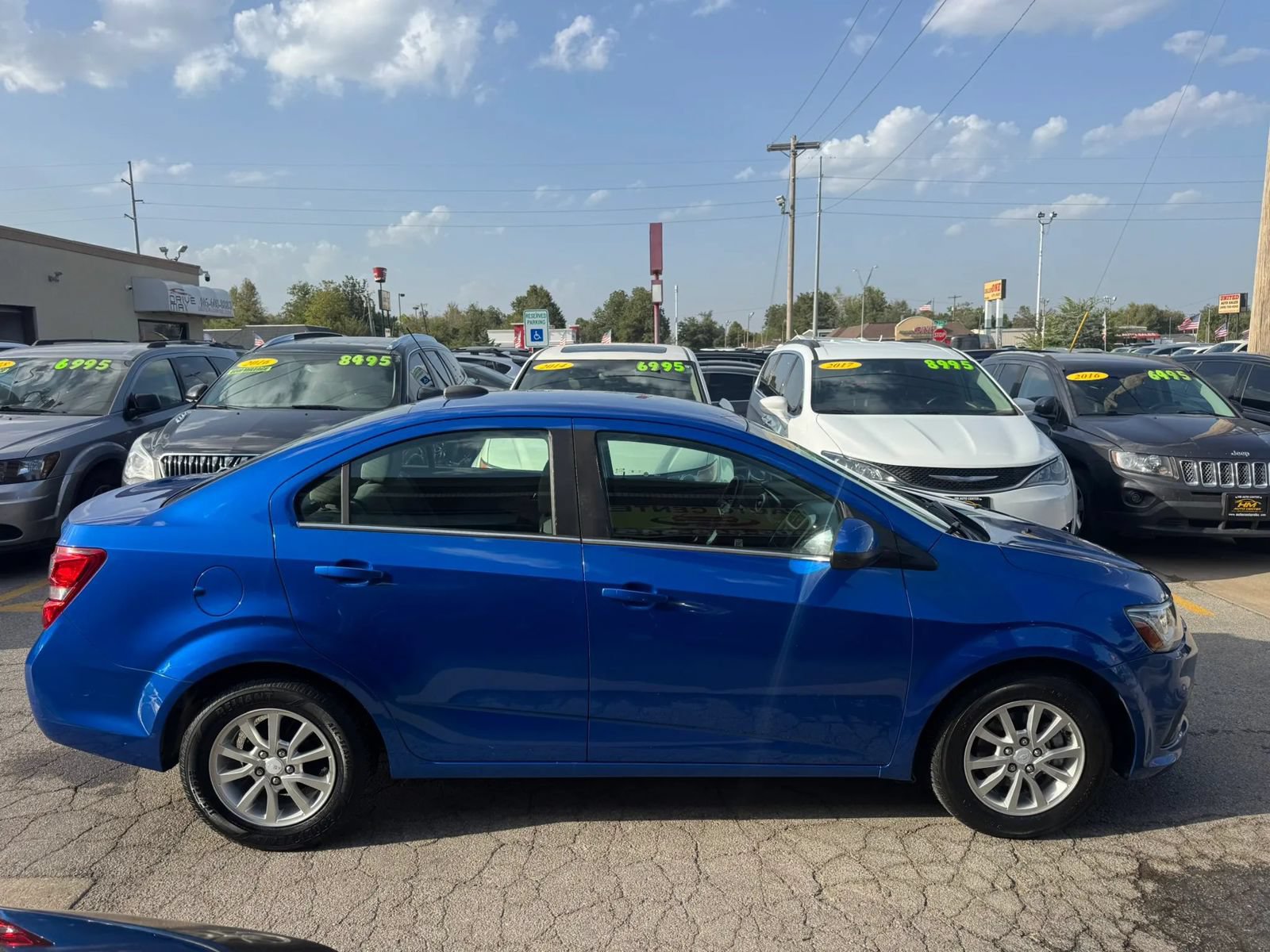 Used 2020 Chevrolet Sonic LT FWD image 5