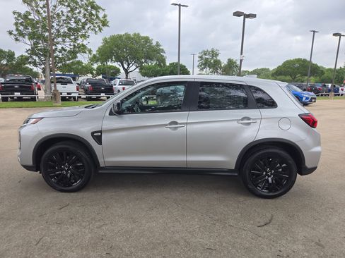 New 2026 Mitsubishi Outlander Sport LE AWD/4WD image 2