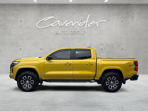 Used 2023 Chevrolet Colorado Z71 w/ Z71 Convenience Package 2 image 15