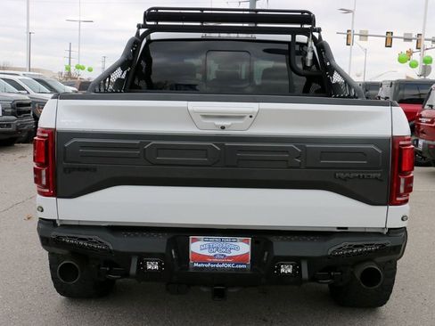 Used 2018 Ford F150 Raptor w/ Equipment Group 802A Luxury image 6