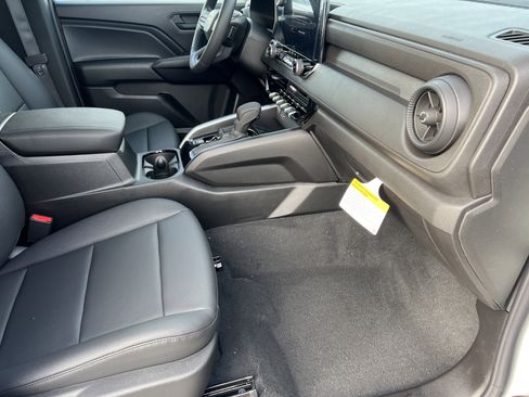 New 2026 Chevrolet Colorado W/T w/ WT Custom Package image 21