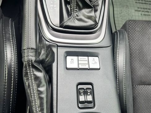 Used 2025 Toyota GR86 Premium RWD image 38
