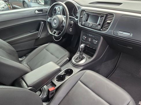 Used 2012 Volkswagen Beetle 2.5 image 10