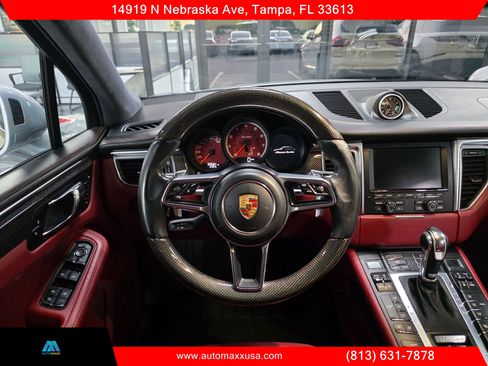 Used 2015 Porsche Macan Turbo image 20
