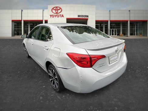 Used 2018 Toyota Corolla SE FWD image 5