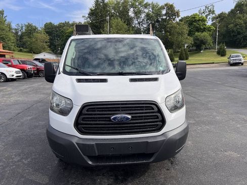 Used 2015 Ford Transit 250 130 Low Roof RWD image 2