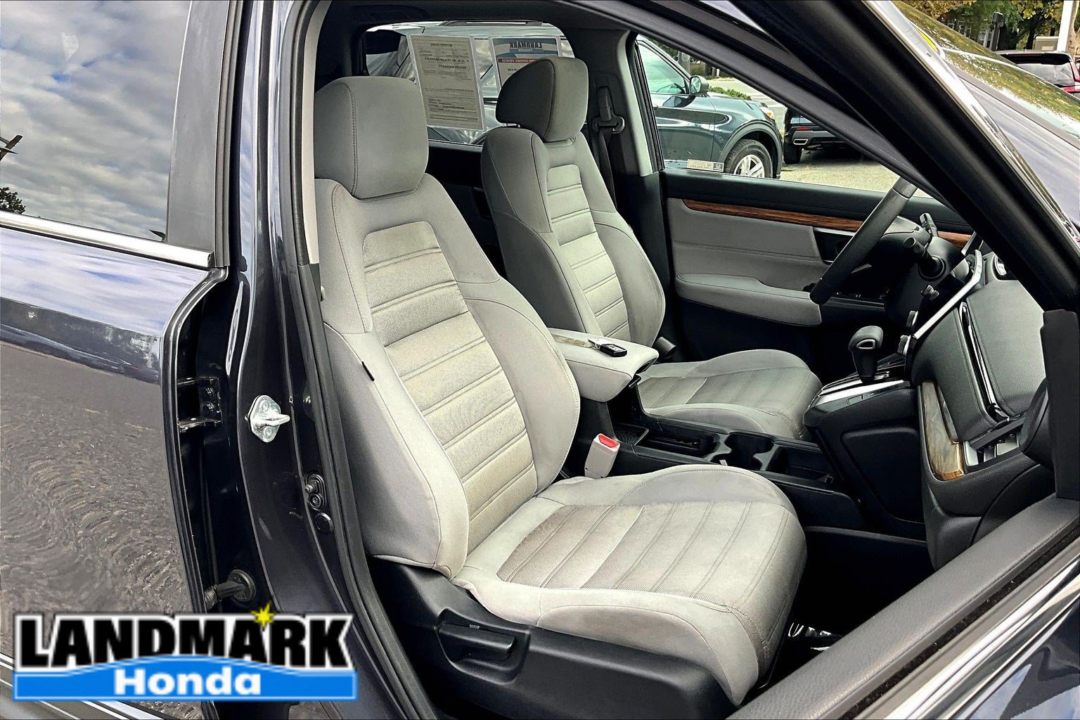Used 2017 Honda CR-V EX image 7
