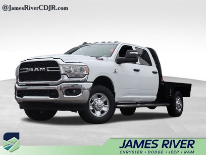 Used 2024 RAM 2500 Tradesman w/ Chrome Appearance Group
