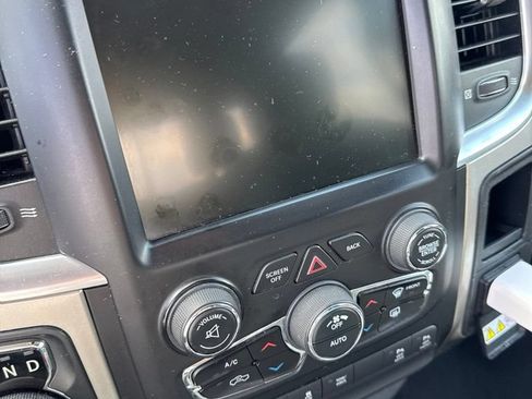 Used 2017 RAM 1500 Big Horn AWD/4WD image 13