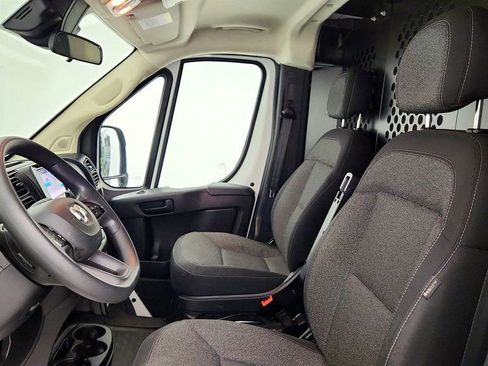 Used 2025 RAM ProMaster 2500 w/ U-Haul Equipment Group FWD image 16