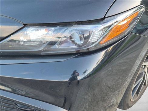 Used 2024 Toyota Camry SE FWD image 6