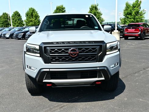 Certified 2024 Nissan Frontier PRO-4X w/ Pro Convenience Package AWD/4WD image 3