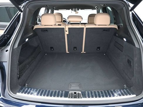 Certified 2023 Porsche Cayenne AWD/4WD image 15