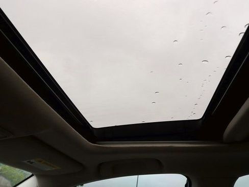 Used 2023 Honda Accord EX image 25