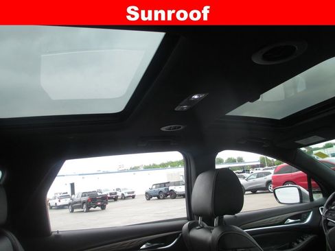 Used 2023 Buick Enclave Avenir w/ Avenir Technology Package AWD/4WD image 16