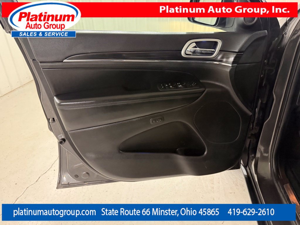 Used 2019 Jeep Grand Cherokee Limited AWD/4WD image 28
