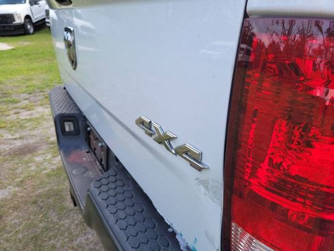 Used 2022 RAM 1500 Tradesman AWD/4WD image 9