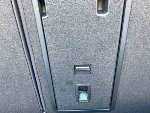 New 2025 Volkswagen Taos SEL image 56