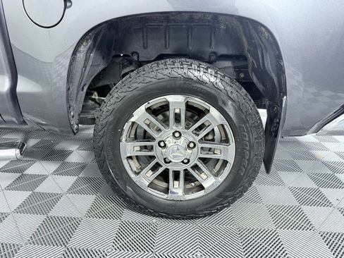 Used 2015 Toyota Tundra SR5 w/ SR5 Upgrade Package image 29