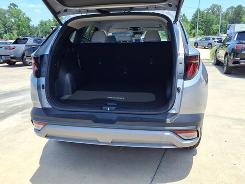 Certified 2025 Hyundai Tucson SEL AWD/4WD image 18