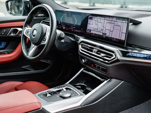 Used 2024 BMW M240i Coupe w/ Premium Package image 11