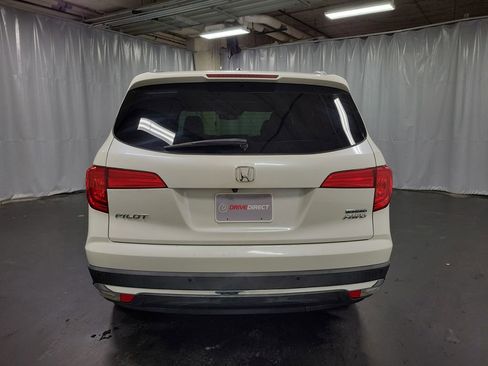 Used 2016 Honda Pilot Touring image 7